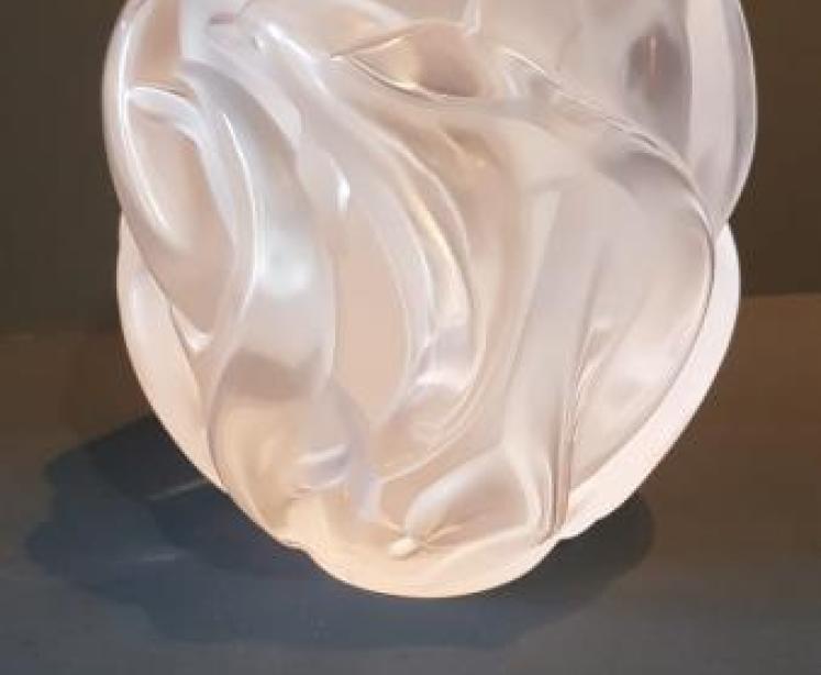 Lalique Dolphins Vase - Image 3