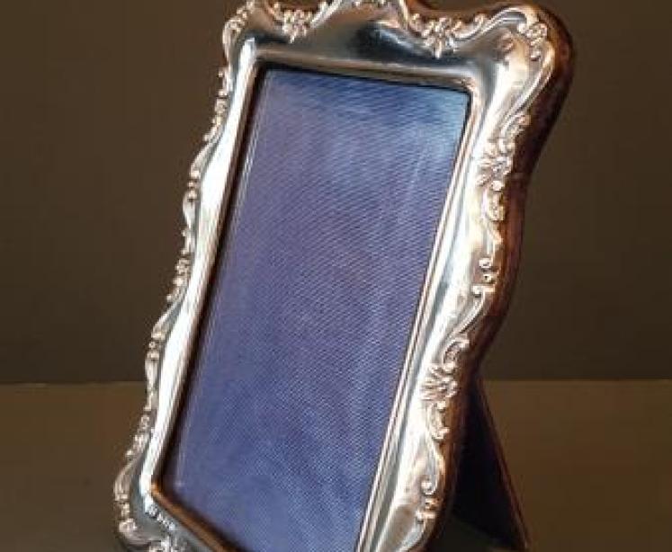 Edwardian Silver Photo Frame by Henry Matthews - Image 4
