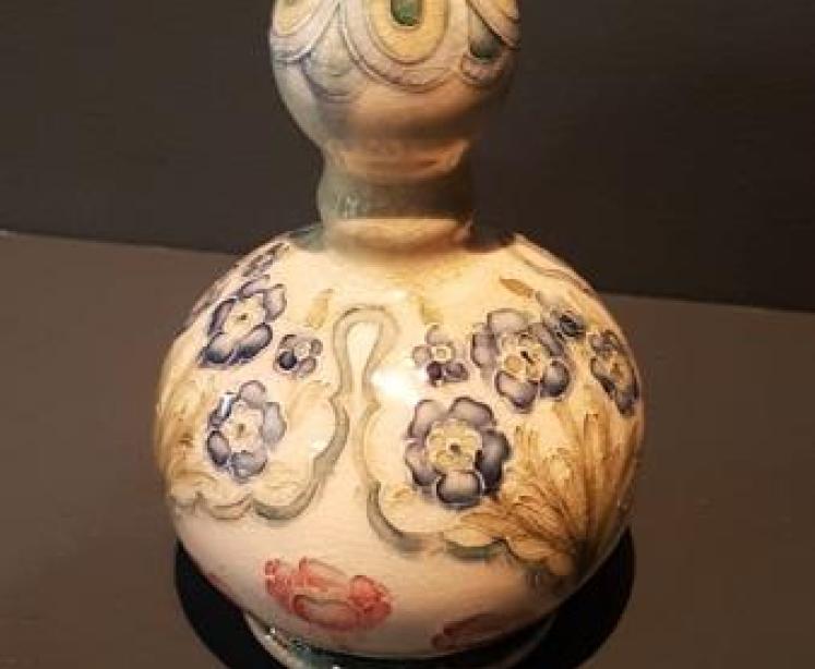 Moorcroft McIntyre Double Gaud Vase - Image 2