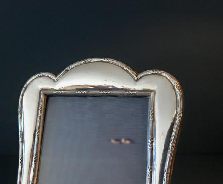 Antique Silver Shaped Top Photo Frame - Image 2