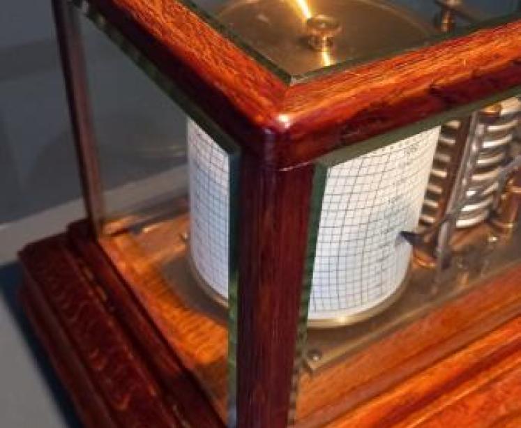 Antique Negretti & Zambra Polished Oak Barograph - Image 5