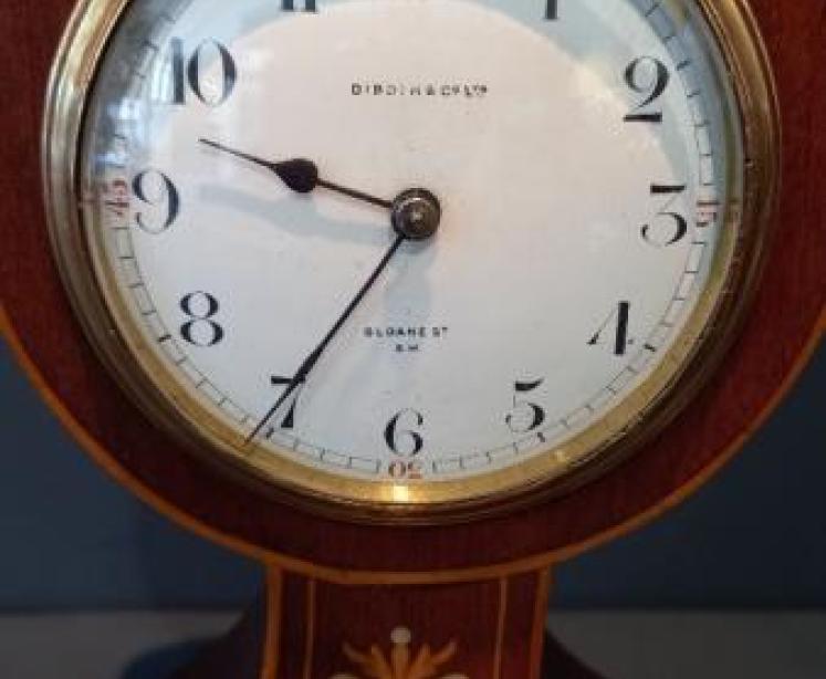 Antique Sheraton Inlaid Vase Decoration Mantel Clock - Image 2