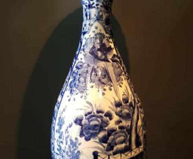 Victorian Chinese Export Vase - Image 5