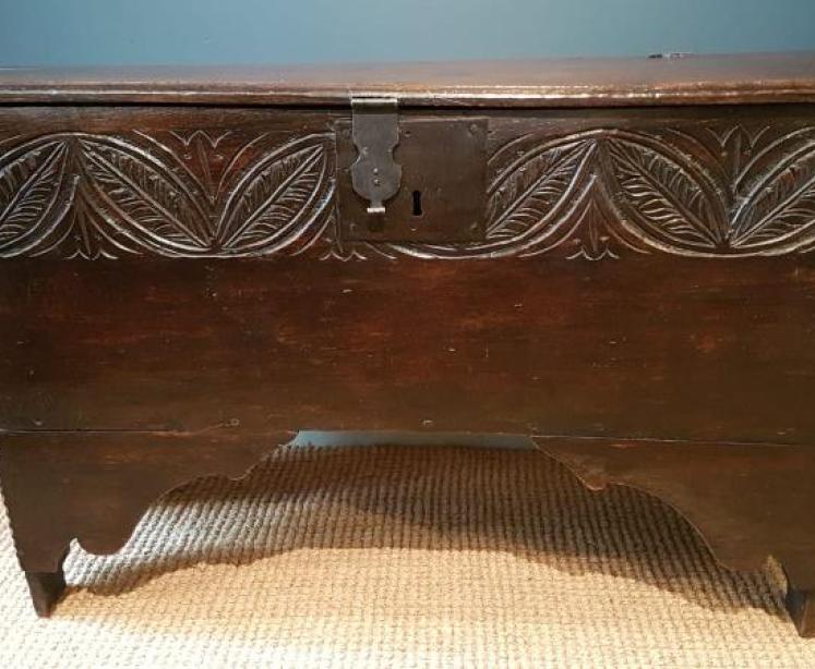 Period Oak Six Plank Coffer - Image 5