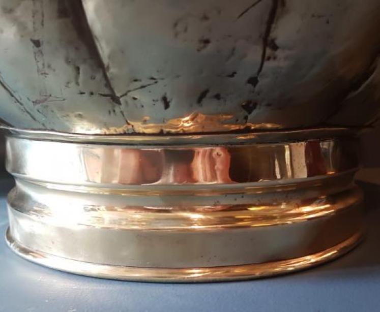 Large Victorian Brass Lion Mask Handled Planter - Image 4