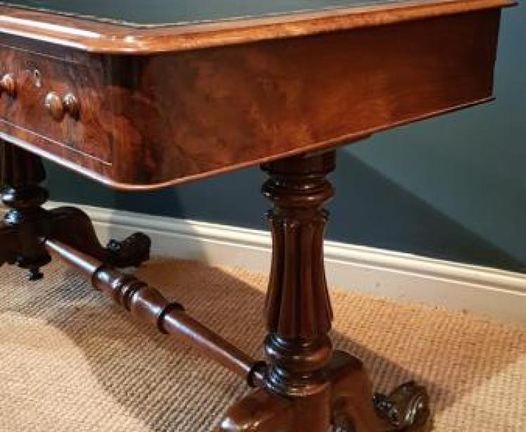 Victorian Figured Walnut Writing Table - Image 6