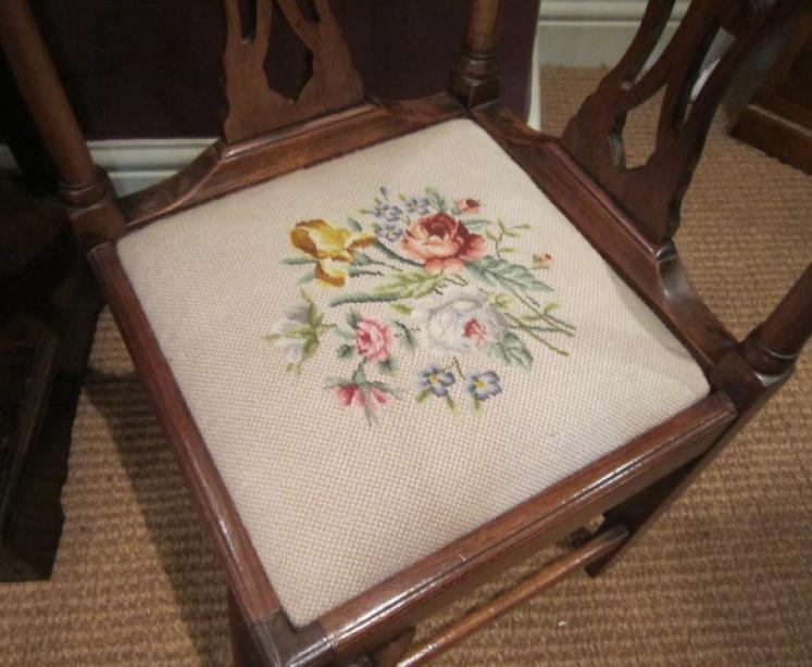 George III Period Mahogany Child's Corner Armchair - Image 3