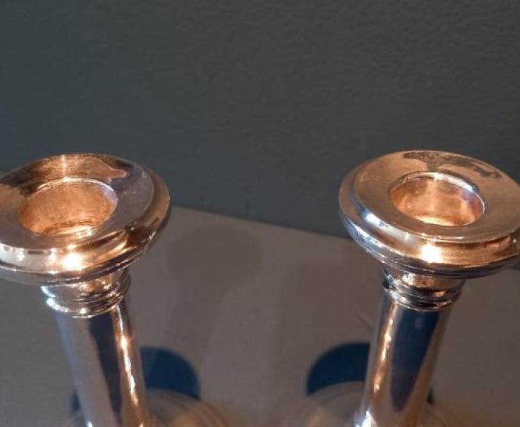 Pair of George V Period Plain Solid Silver Candlesticks - Image 4
