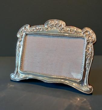 Antique Edwardian Period Silver Shaped Photo Frame