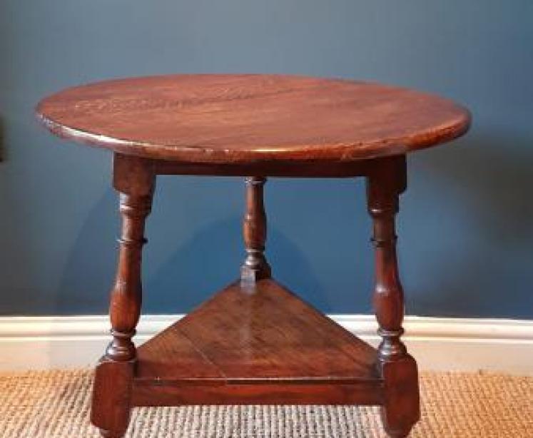 George III Oak Cricket Table - Image 1