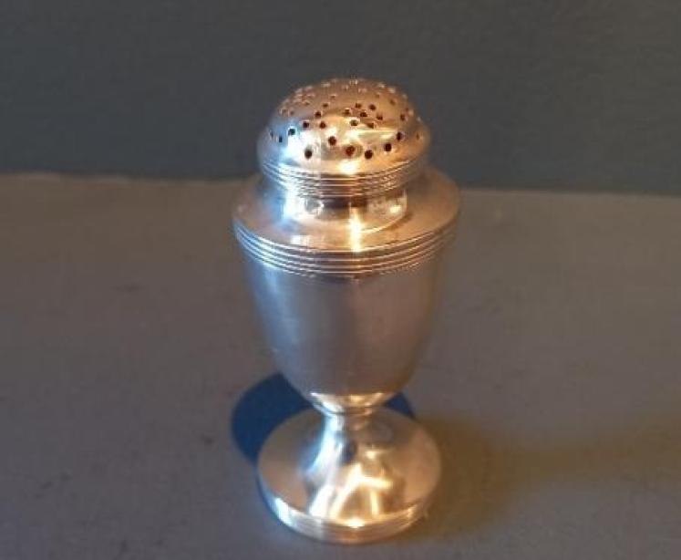 Victorian London Silver Pounce Pot - Image 1