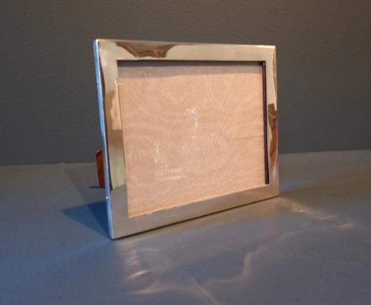 George V Period Silver Plain Surround Photo Frame - Image 2