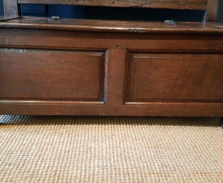 Small Period Oak Box Settle - Image 7