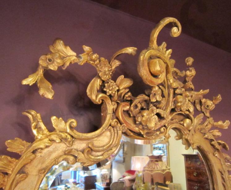 Very Original Early Victorian Gilt Shaped Mirror - Image 4