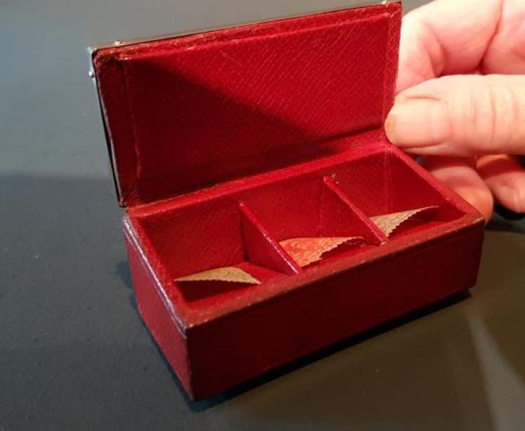 Edwardian Silver and Red Leather Stamp Box - Image 5