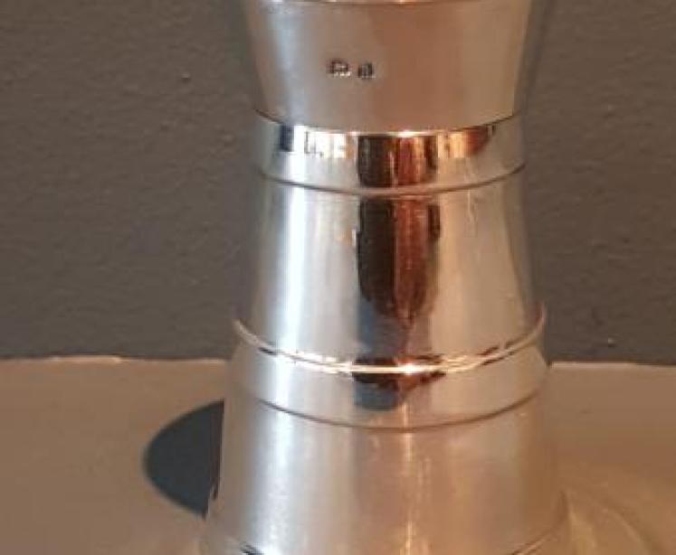 George V Silver Pepper Grinder - Image 6