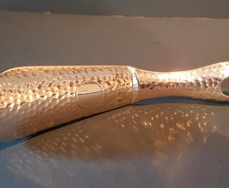 Planished Edinburgh Silver Shoe Horn - Image 2