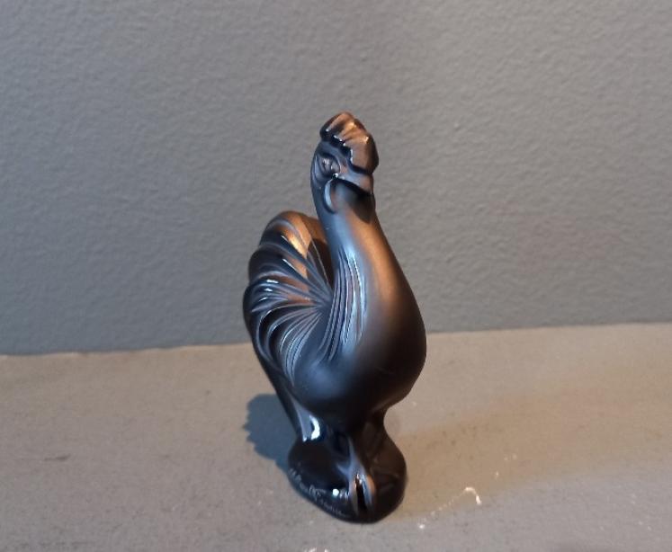 Unusual Lalique Black Opalescent Cockerel - Image 4