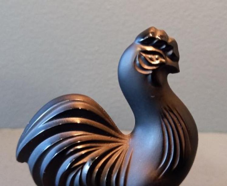 Unusual Lalique Black Opalescent Cockerel - Image 6