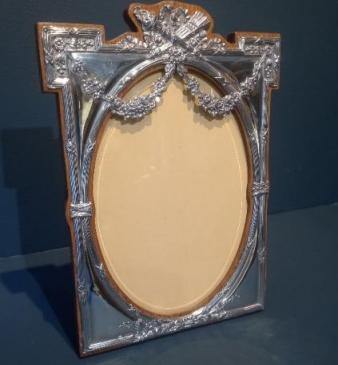 Large Fine Quality Antique Silver Photo Frame