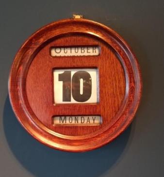 Large Antique Polished Oak Perpetual Wall Calendar