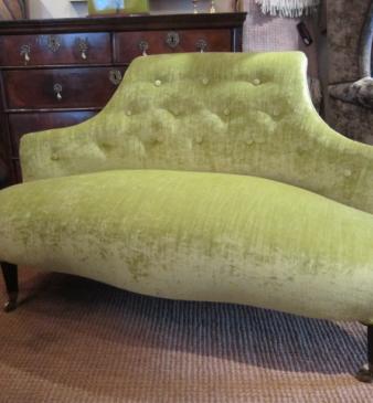 Superb Victorian Velvet Serpentine Fronted Sofa