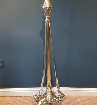 Victorian Brass Rise and Fall Lamp Standard