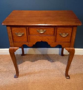 George II Period Oak Cabriole Leg Lowboy