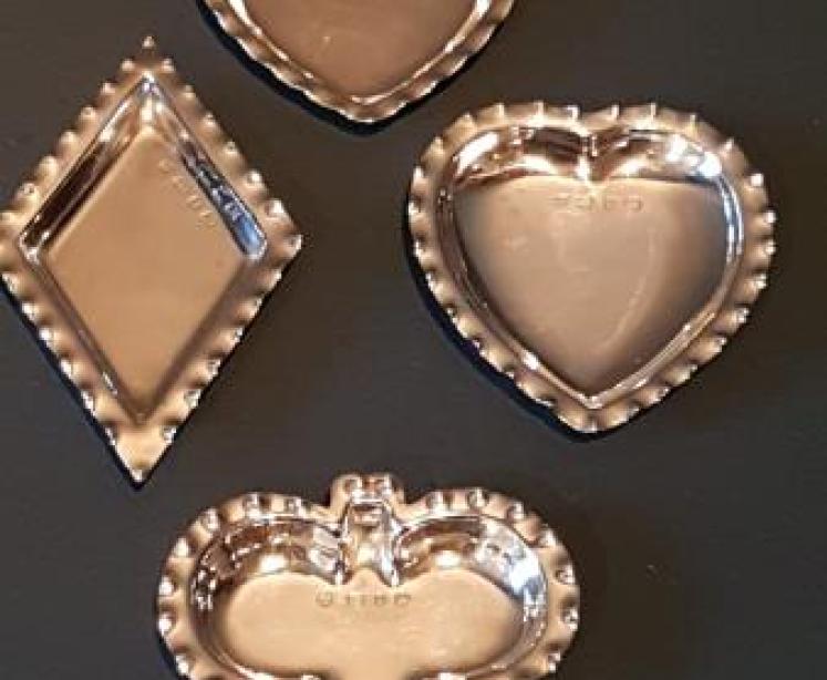 Set of 4 Victorian Silver Bridge Dishes - Image 1