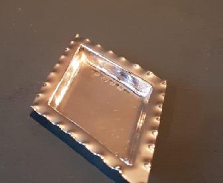 Set of 4 Victorian Silver Bridge Dishes - Image 5