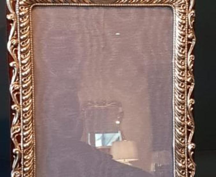Large Victorian Silver Photo Frame - Image 1