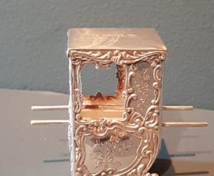 Unusual Regency Silver Sedan Chair - Image 4