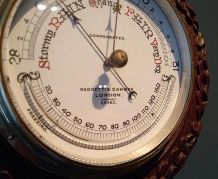 Antique Acorn Leaf Negretti & Zambra Barometer - Image 3