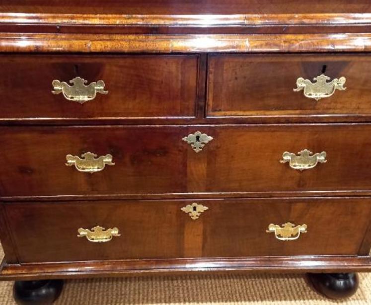 Superb William & Mary Period Walnut Escritoire - Image 4