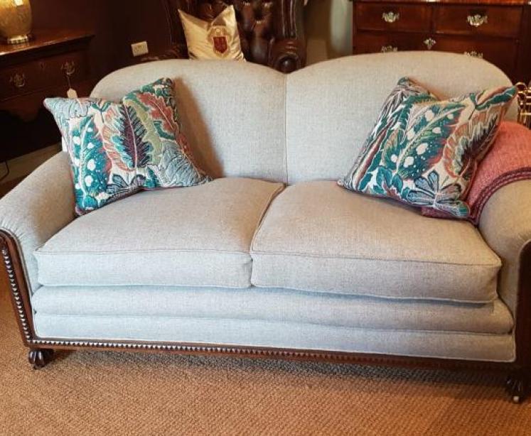 Superb Victorian Upholstered Two Seater Sofa - Image 6