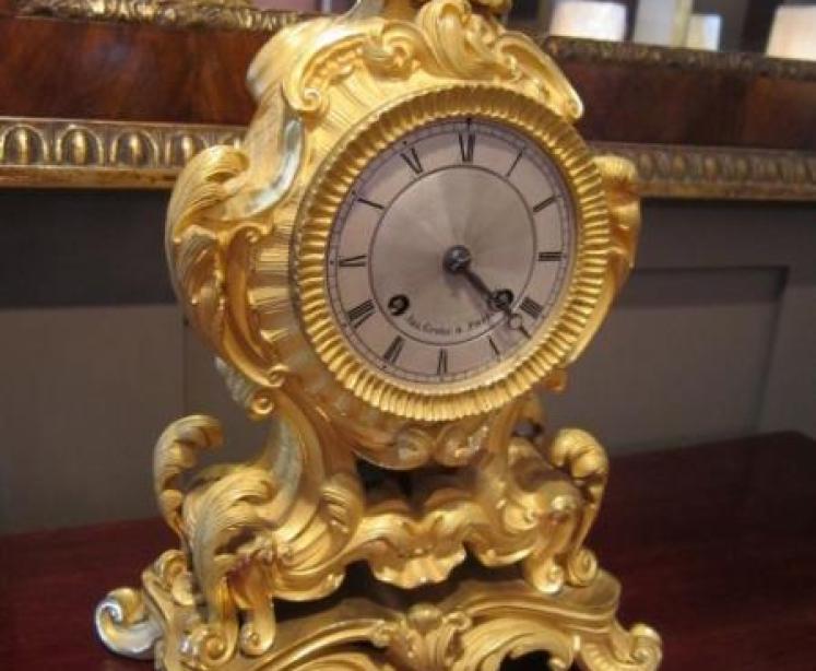 Top Quality 19th Century Gilt Ormolu Mantel Clock - Image 1