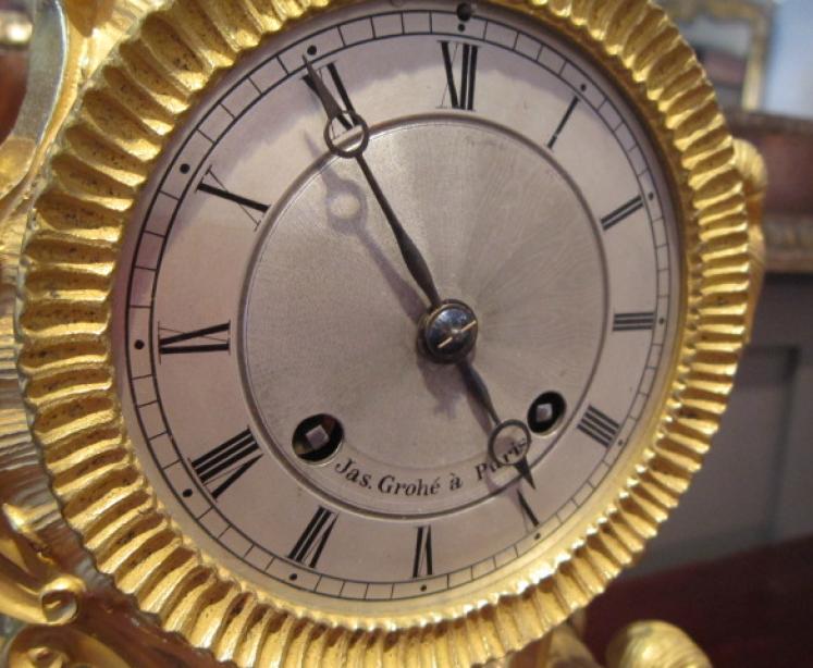 Top Quality 19th Century Gilt Ormolu Mantel Clock - Image 3