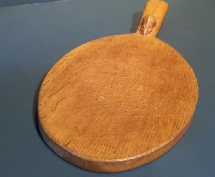 Original Mouseman Solid Oak Cheeseboard - Image 5