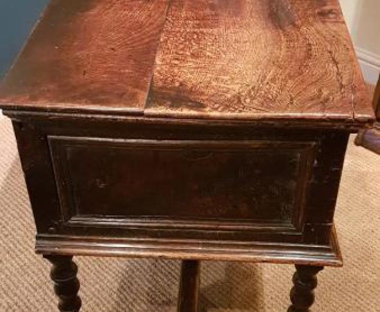 Early Geometric Moulded Front Three Drawer Dresser - Image 2