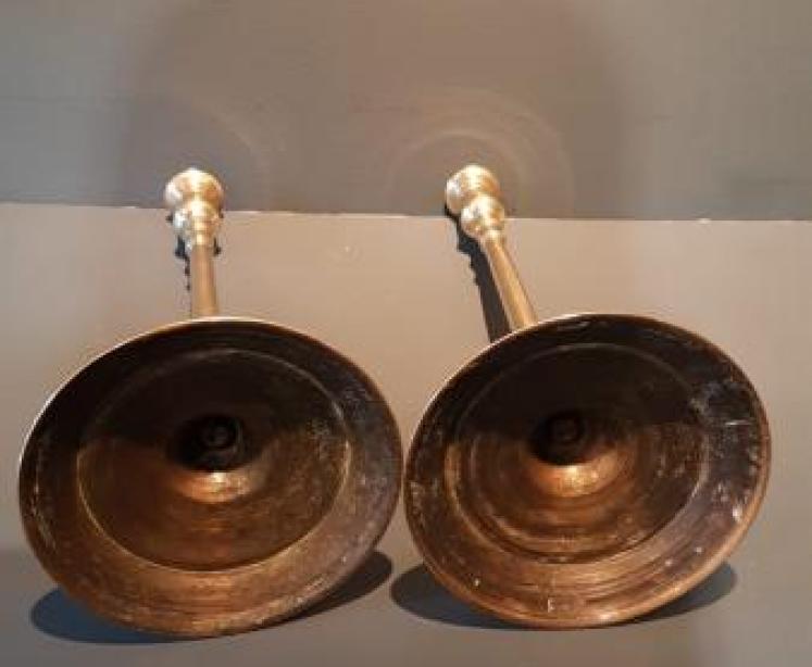 Pair of Victorian Brass Slim Stem Candlesticks - Image 3