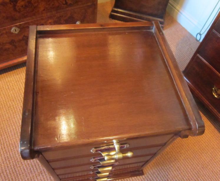 Top Quality Victorian Mahogany File Chest - Image 2