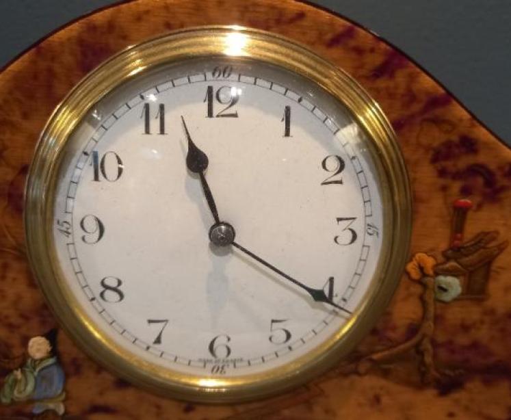 Edwardian Period Chinoiserie Tortoiseshell Mantel Clock - Image 2