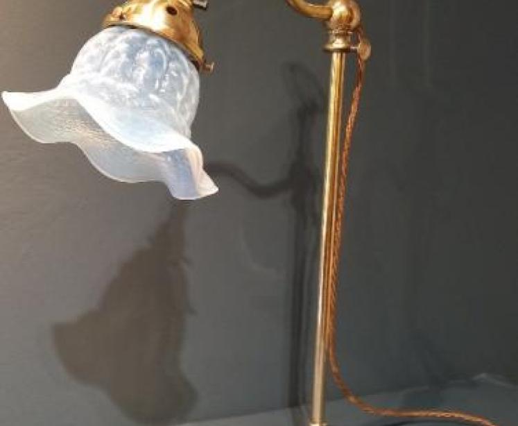 Antique Vaseline Glass Shade Rise & Fall Table Lamp - Image 6