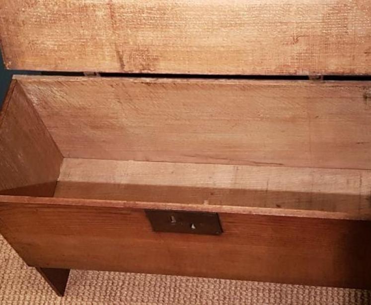 Small Georgian Oak Six Plank Coffer - Image 3