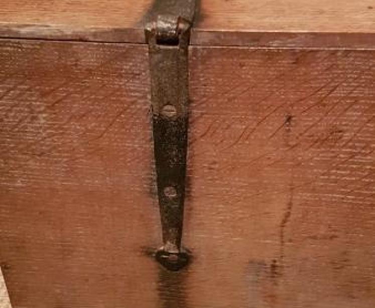 Small Georgian Oak Six Plank Coffer - Image 7