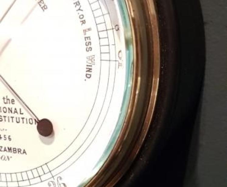 Negretti & Zambra RNLI Barometer  - Image 4