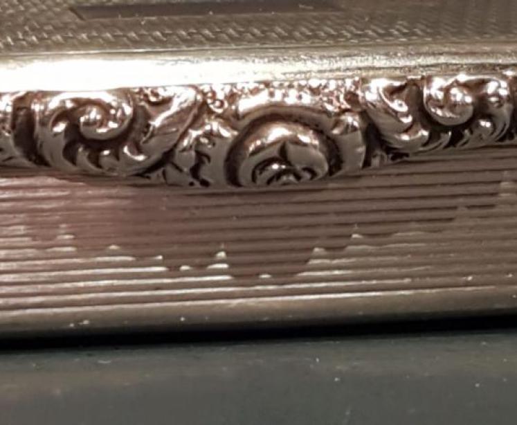 Superb Silver Table Snuff Box - Image 4