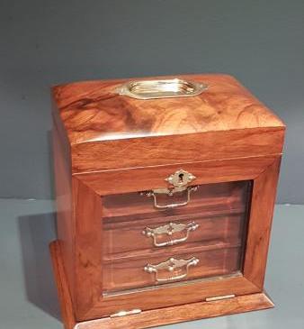 Immaculate Victorian Walnut Jewellery Box