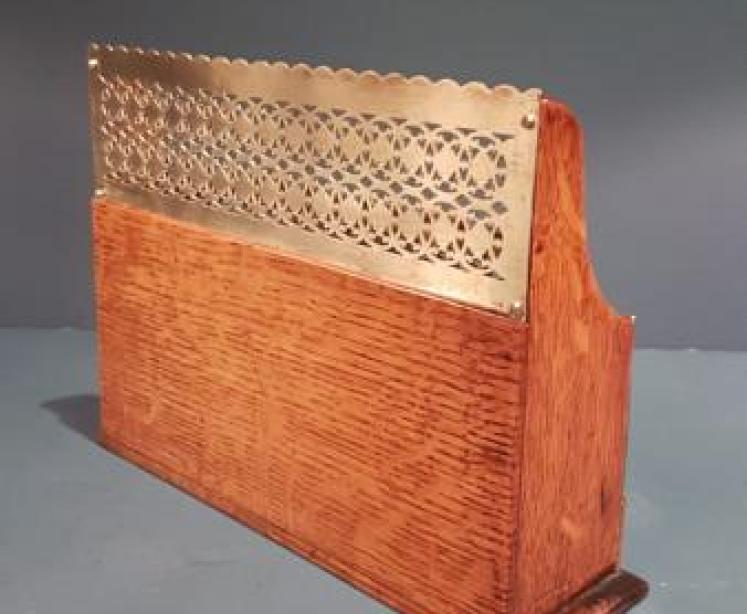 Victorian Fretted Brass and Oak Letter Rack - Image 2