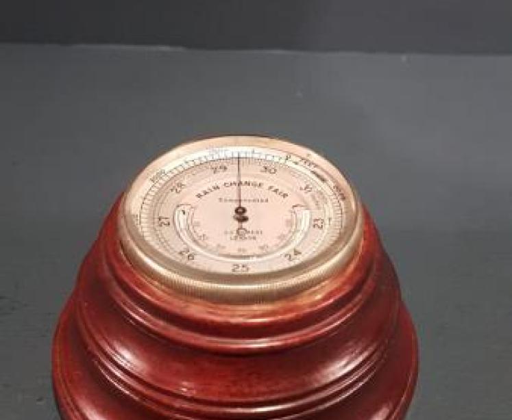 Victorian Pocket Barometer and Stand - Image 3